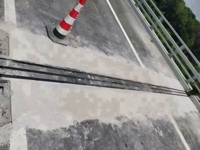 丰满伸缩缝更换后浇筑材料快速结构修补料速砼的产品特点及施工流程​